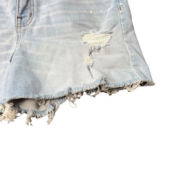Madewell Light Wash Distressed Denim Shorts - Picture 6 of 13